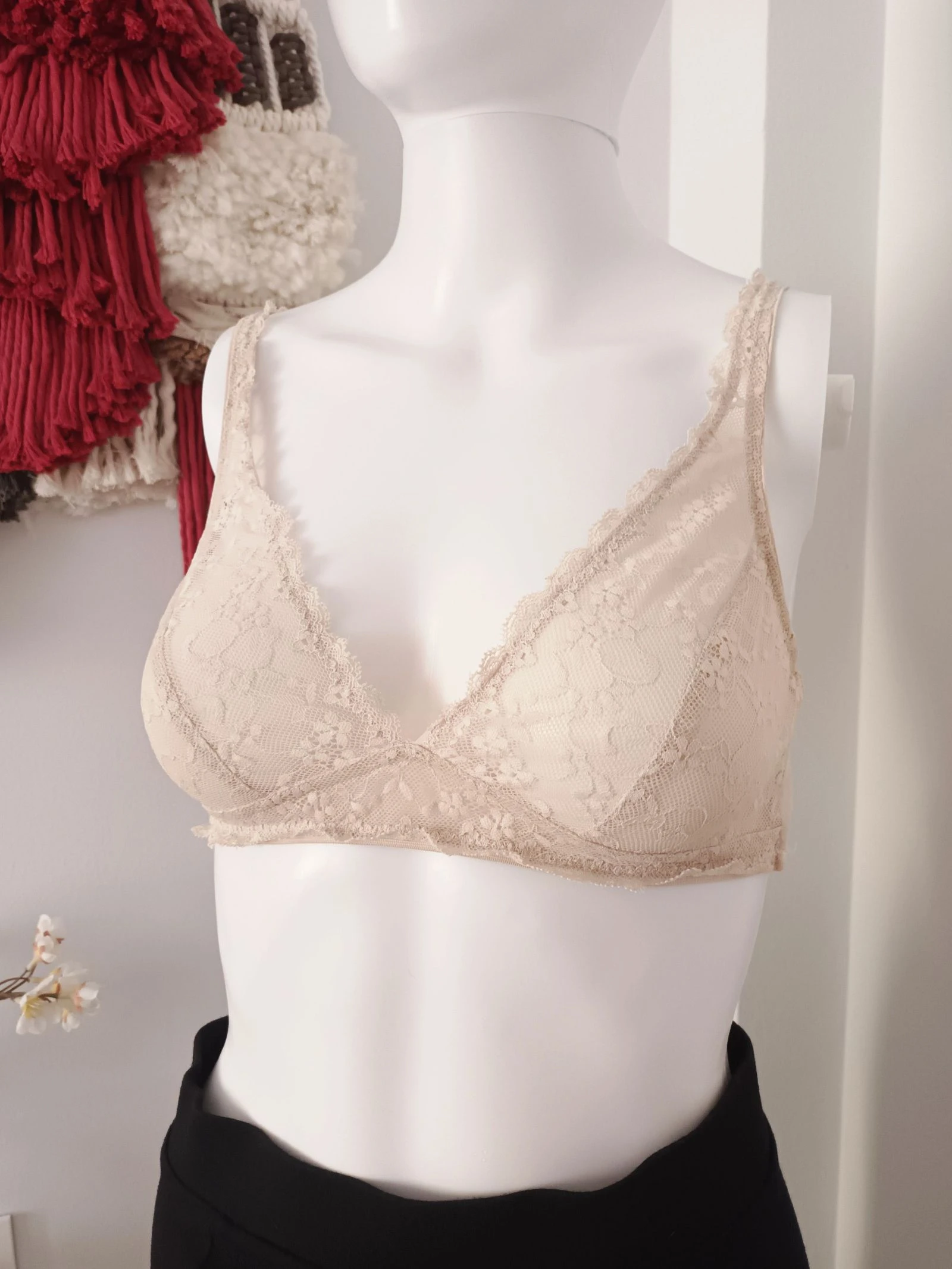 Halftransparante tuleblouse met T.M kanten top – photo 4